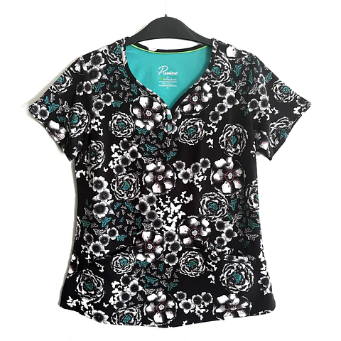 Talla S Scrub mujer elasticado flores $8000