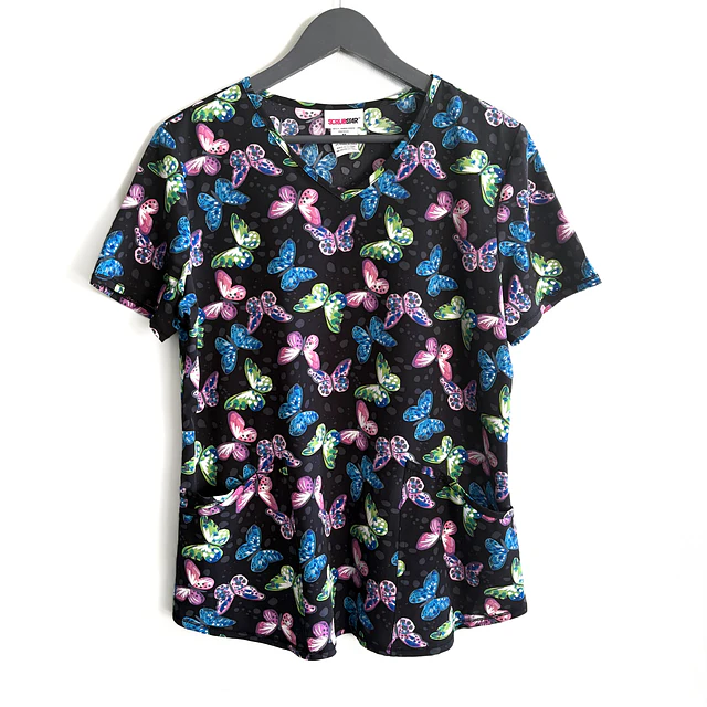 Talla M Scrub mujer mariposas elasticado $8000