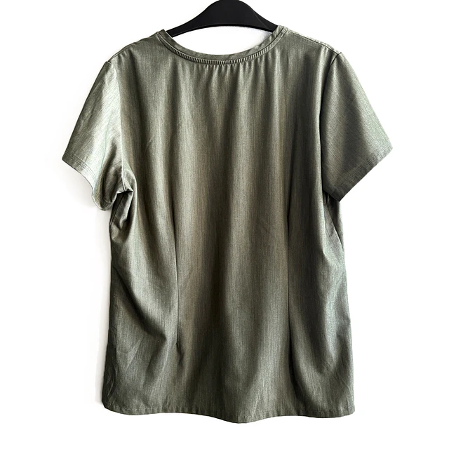 Talla XL Scrub mujer verde musgo elasticado $8000