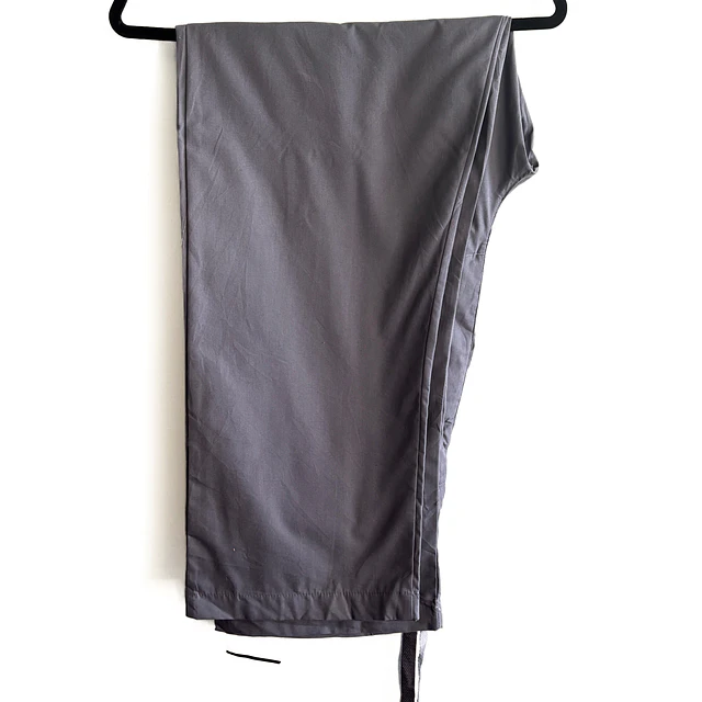 Talla L Pantalon gris Landau NUEVO $10.000