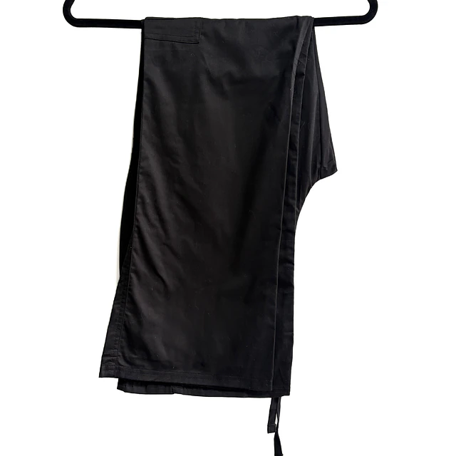 Talla S Pantalon negro Cherokee $7000