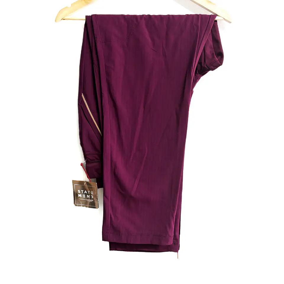 Talla XL Pantalon burdeo elasticado Cherokee NUEVO $10.000 2
