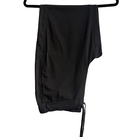 Talla L Pantalon negro semielasticado $7000