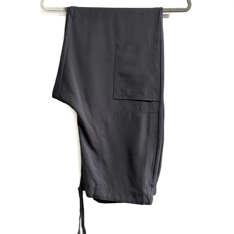 Talla L Pantalón gris elasticado $8000 1
