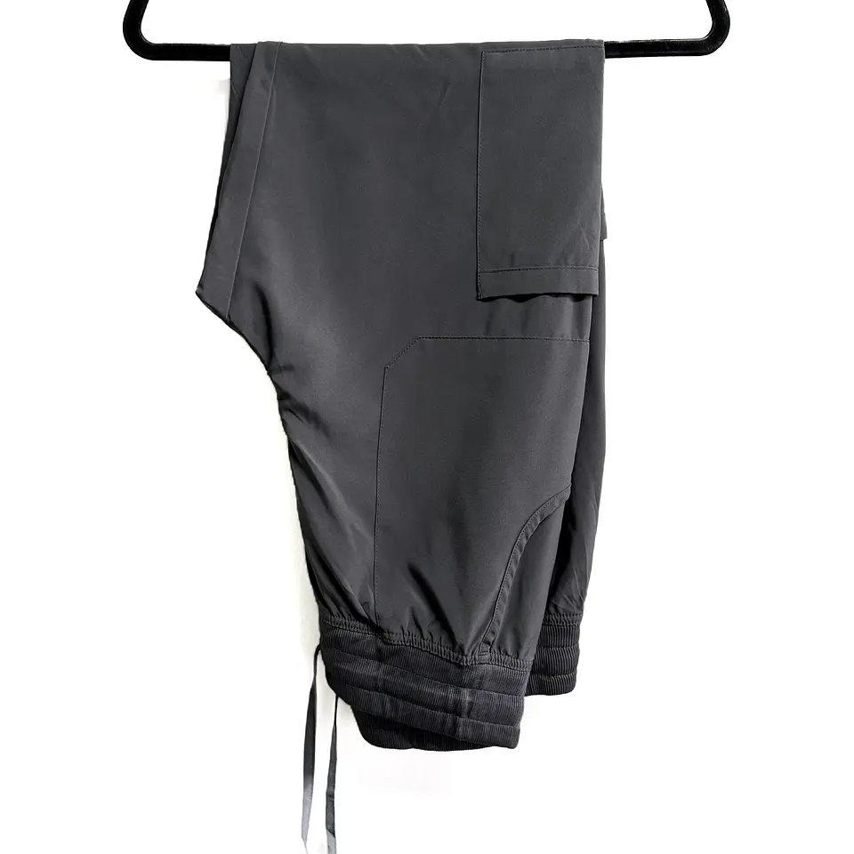 Talla S Pantalón gris con puños semielasticado $7000 1