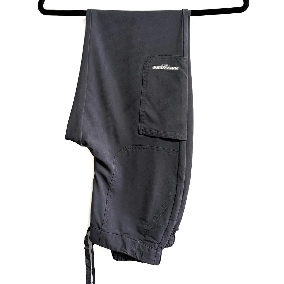 Talla XS Pantalón mujer gris oscuro Skechers $8000 1