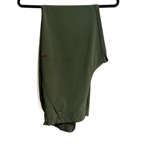 Talla S Pantalón mujer verde musgo semielasticado $8000