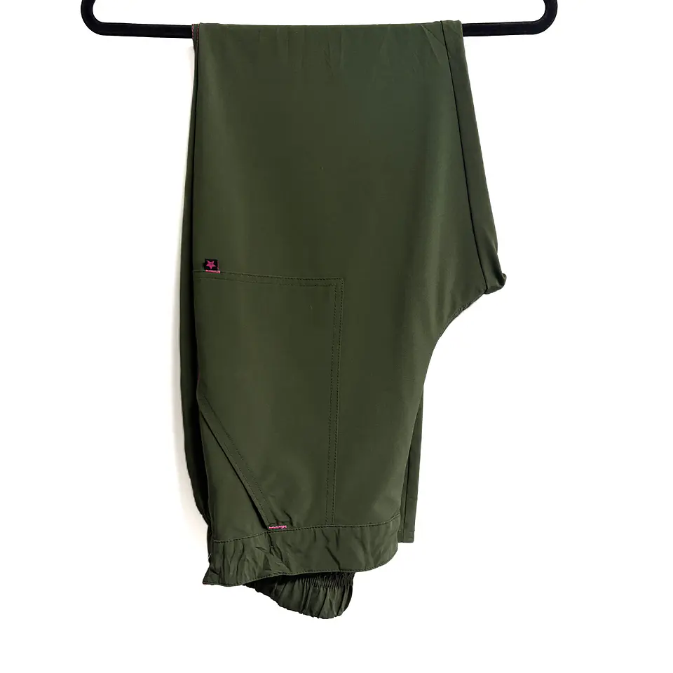 Talla S Pantalón mujer verde musgo semielasticado $8000 1