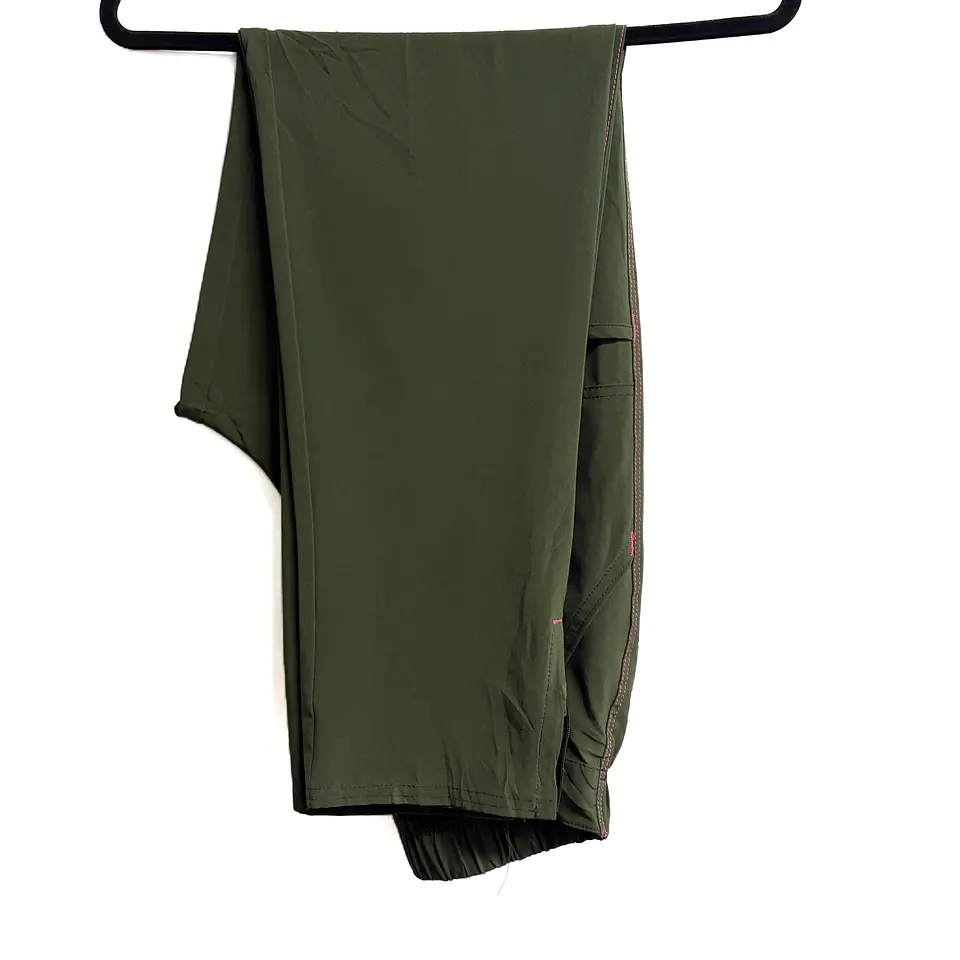 Talla S Pantalón mujer verde musgo semielasticado $8000 2
