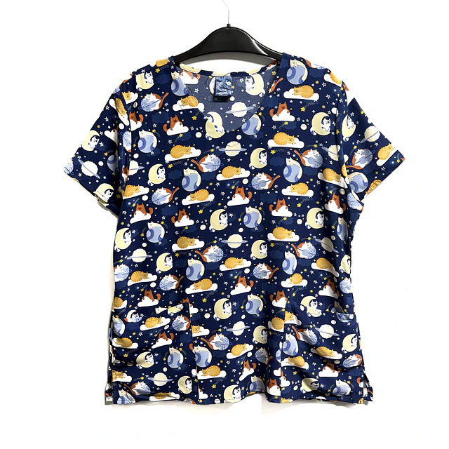 Talla L Scrub mujer diseño gatos fondo azul marino $8000