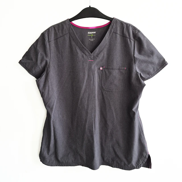 Talla L Scrub gris mujer antifluido $8000