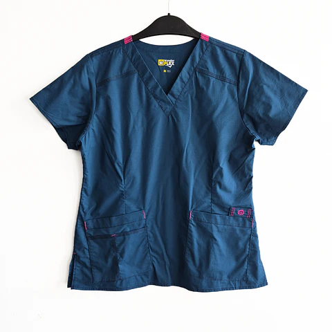 Talla M Scrub mujer color petroleo semielasticado $8000