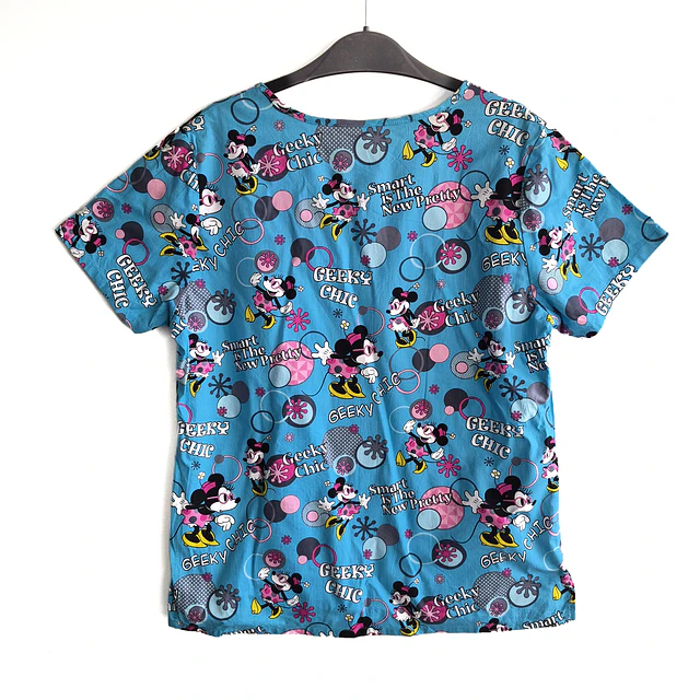Talla M Scrub mujer Minnie semielasticado $9000