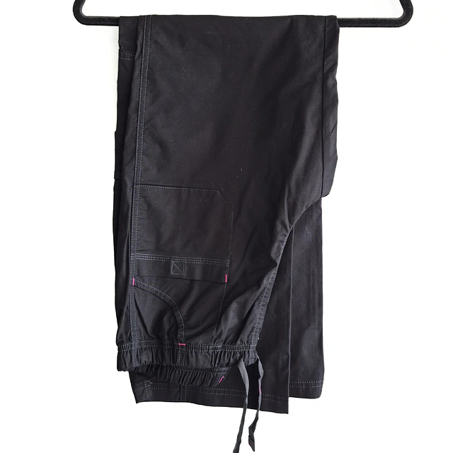 Talla S Pantalón negro mujer $8000