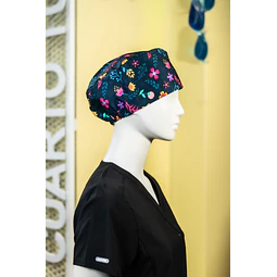 Gorro clínico flores y hojas