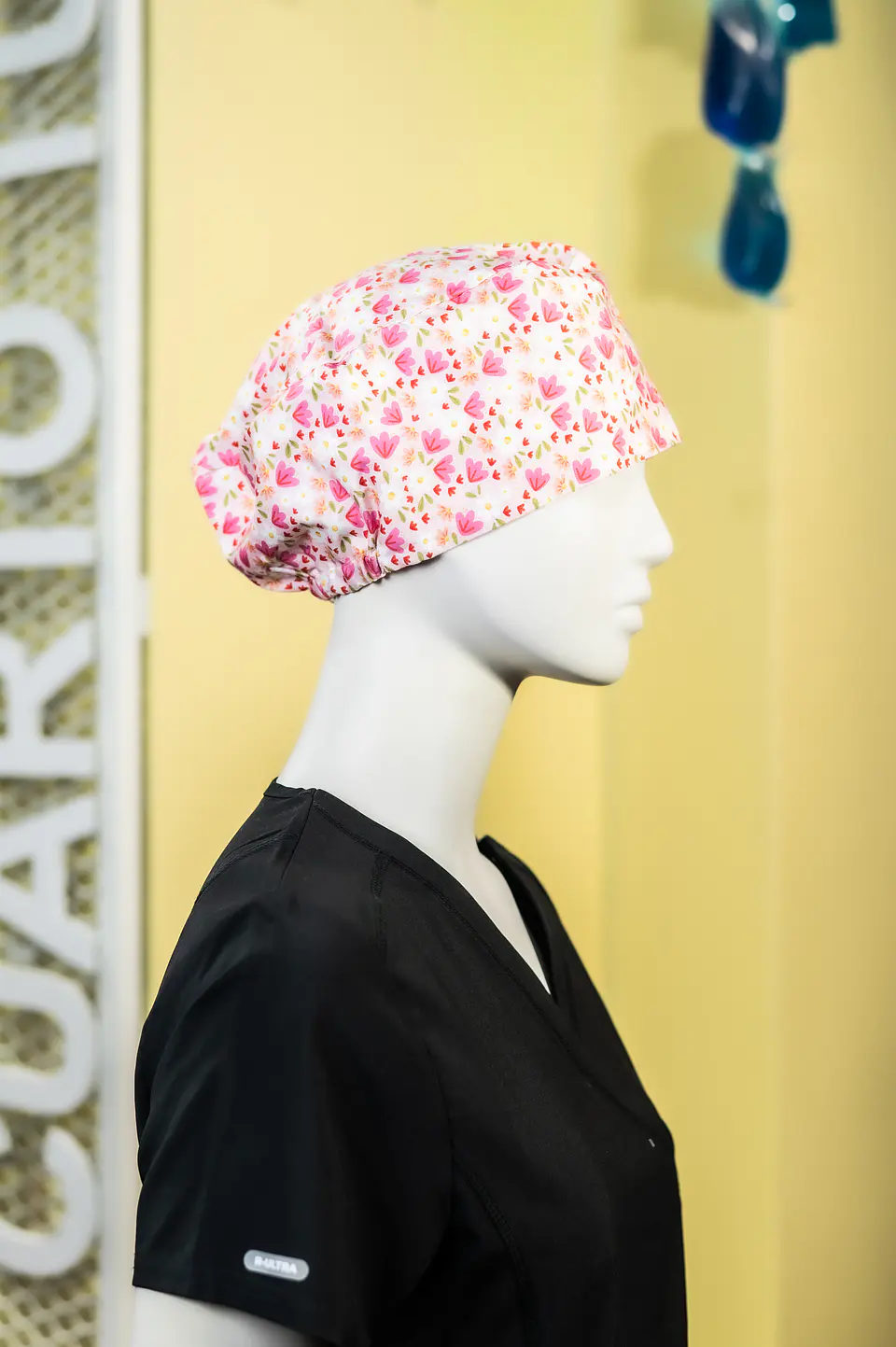 Gorro clínico flores  1