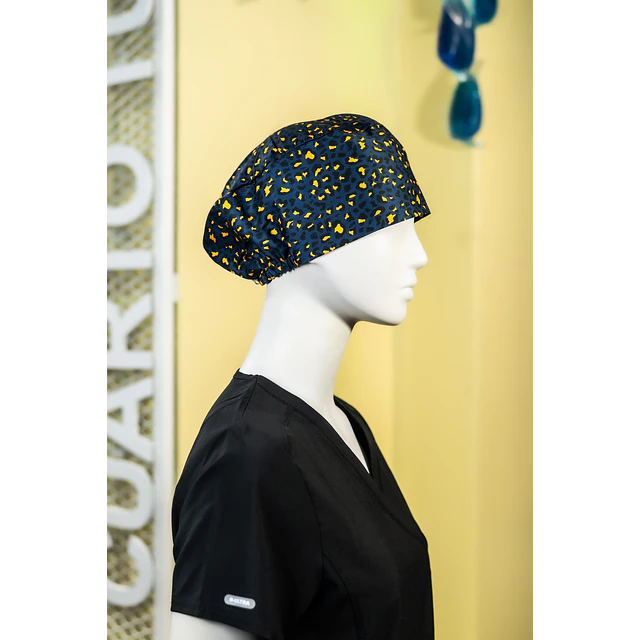 Gorro clínico animal print fondo verde petróleo