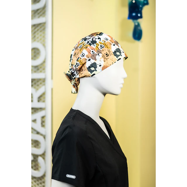 Gorro clínico diseño perritos 