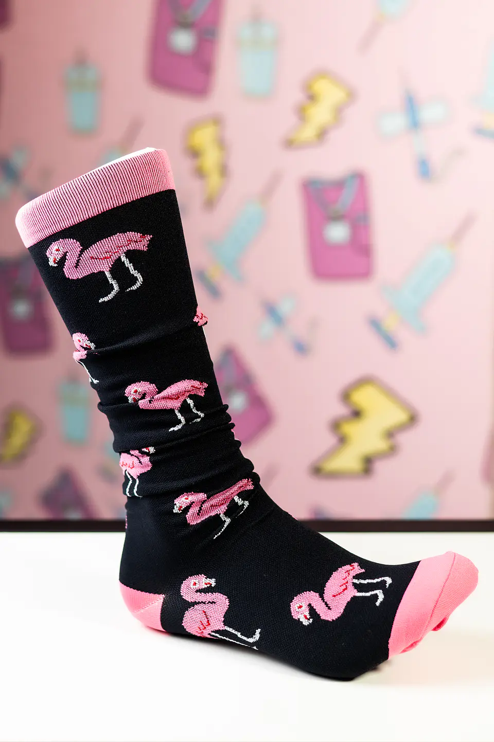 Medias compresivas diseño flamencos 1
