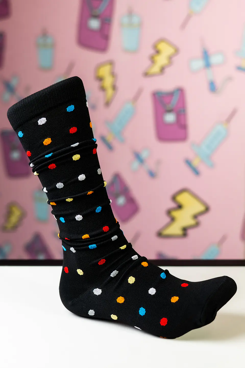 Medias compresivas diseño puntos de colores 1