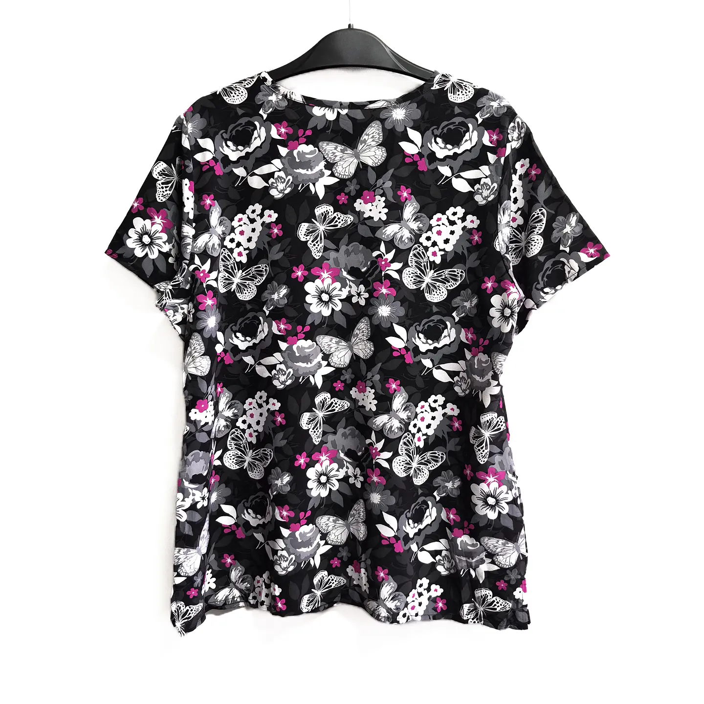 Talla L Scrub mujer semielasticado flores y mariposas $8000 2