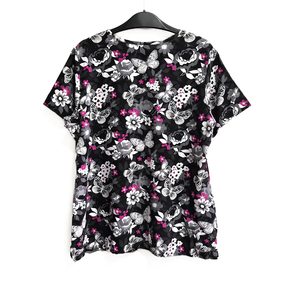 Talla L Scrub mujer semielasticado flores y mariposas $8000 2