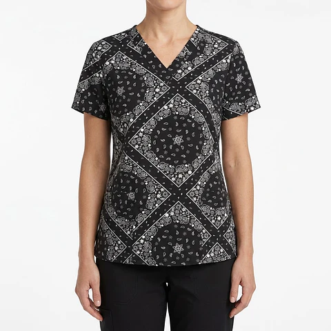 Talla L Scrub mujer diseños fondo negro $7000