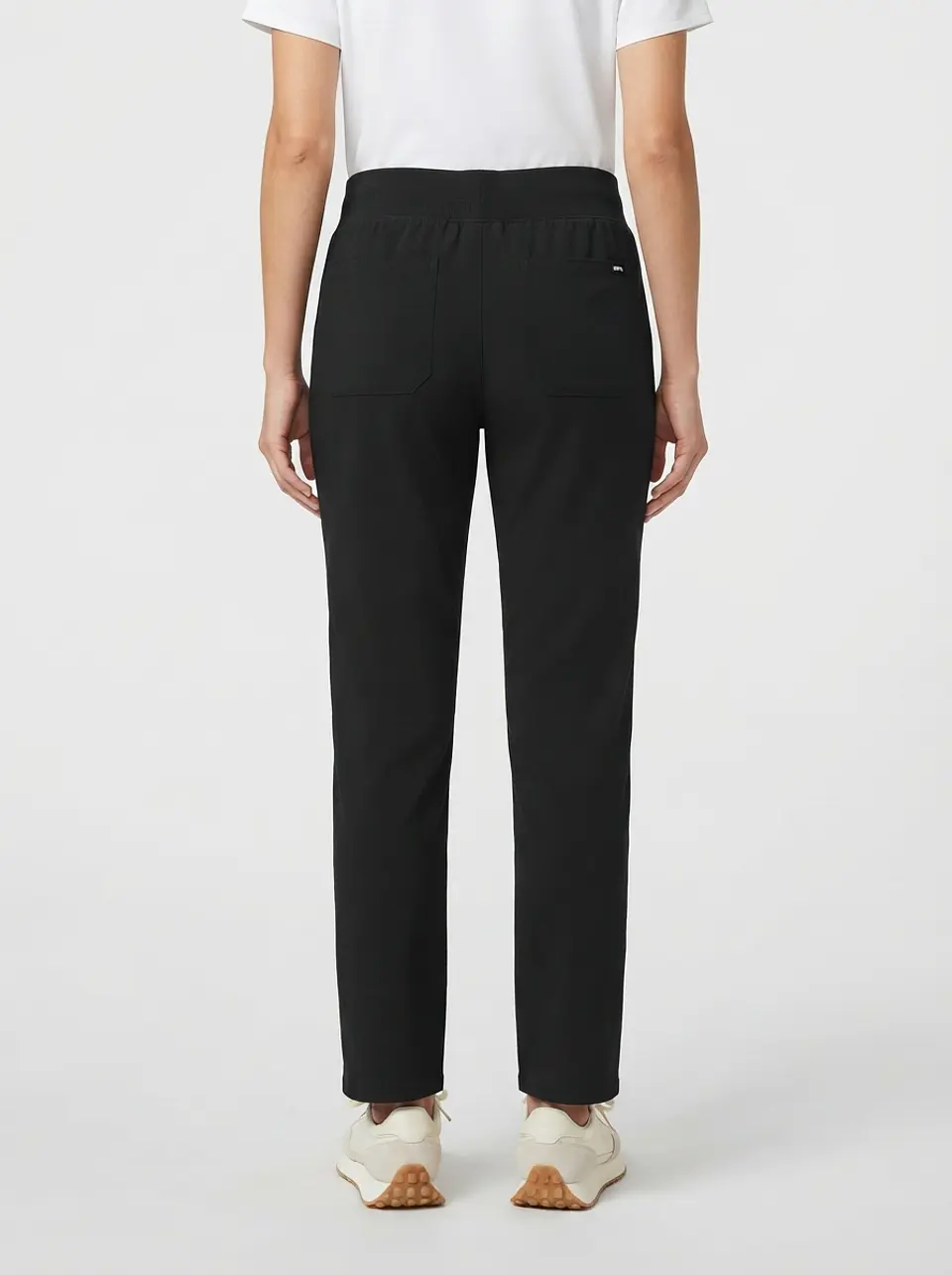 Talla L Pantalón negro Jaanuu semielasticado $9.000 2