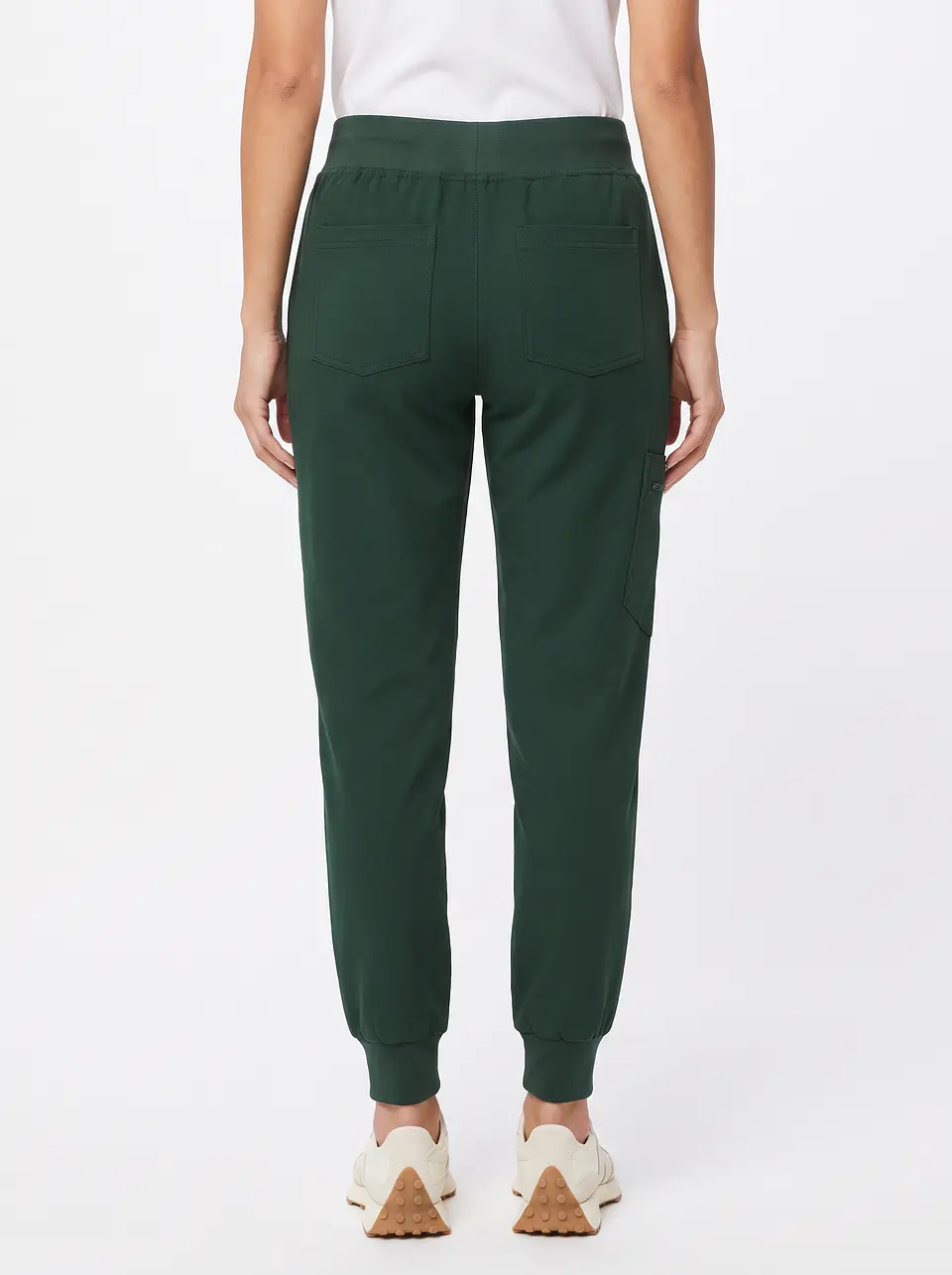 Talla L Pantalón mujer verde oscuro Figs semielasticado $10.000 2