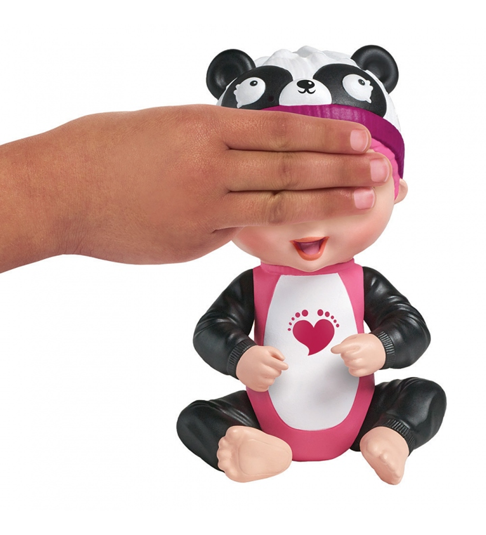Tiny Toes - Boneca Interativa Gabby (Panda)