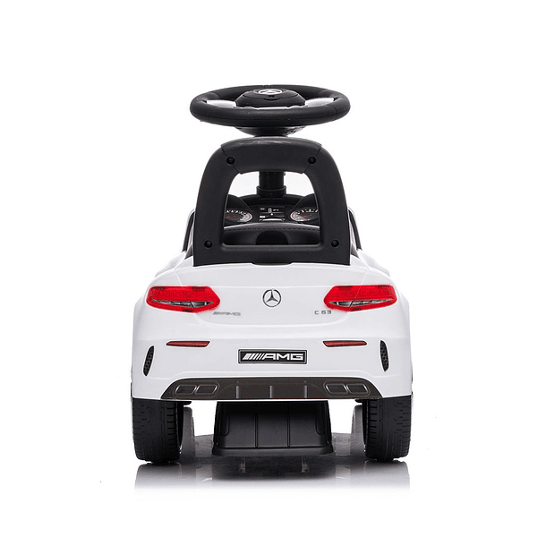 Mercedes AMG C63 Coupé - Branco 2