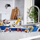 Barco de Exploração do Oceano 4