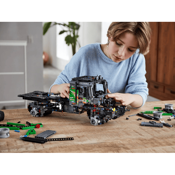 Camião de Testes Mercedes-Benz Zetros 4x4 5