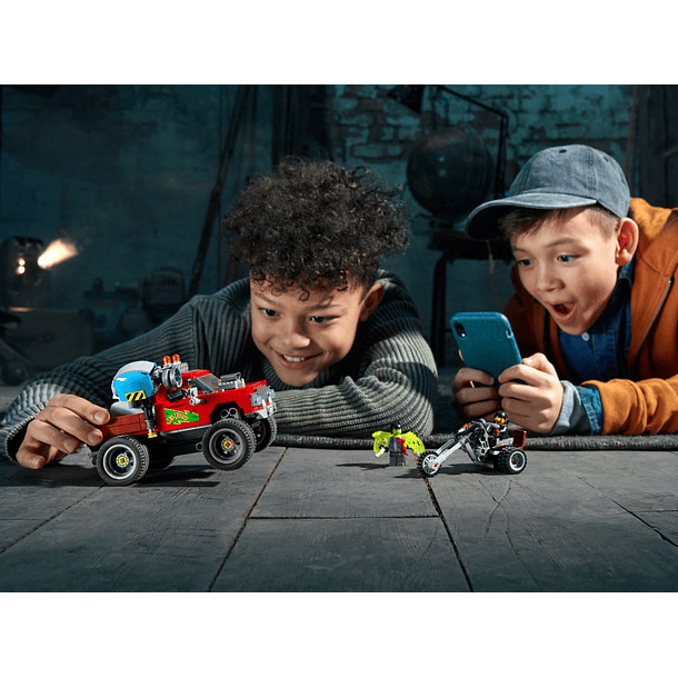 O Camião de Acrobacias de El Fuego 4