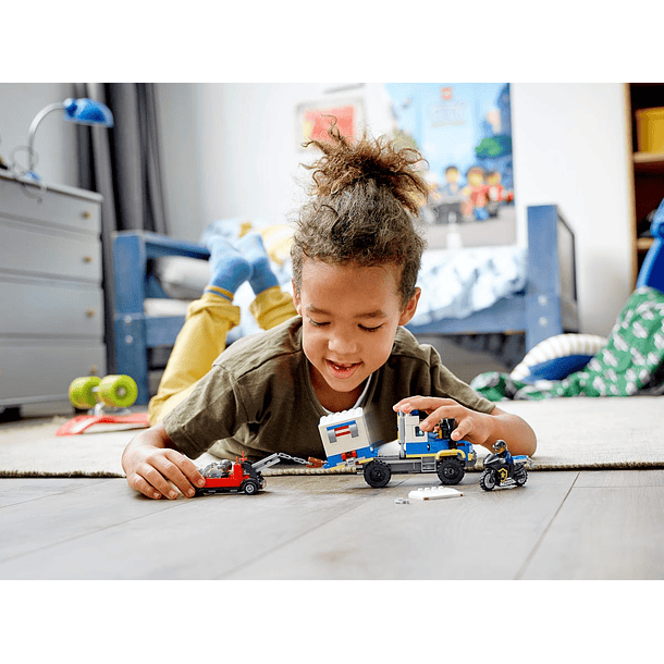 Transporte de Prisioneiros da Polícia 4