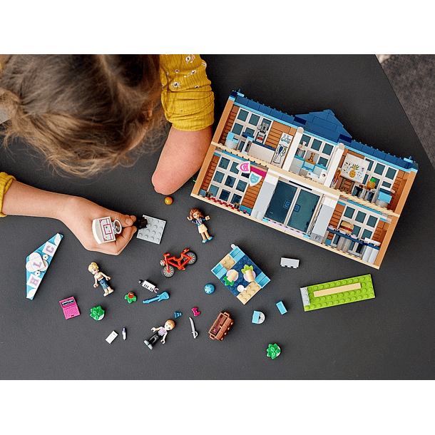 Escola de Heartlake City 3