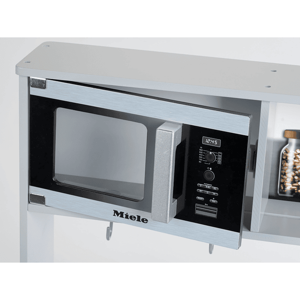 Miele - Cozinha em Madeira 3