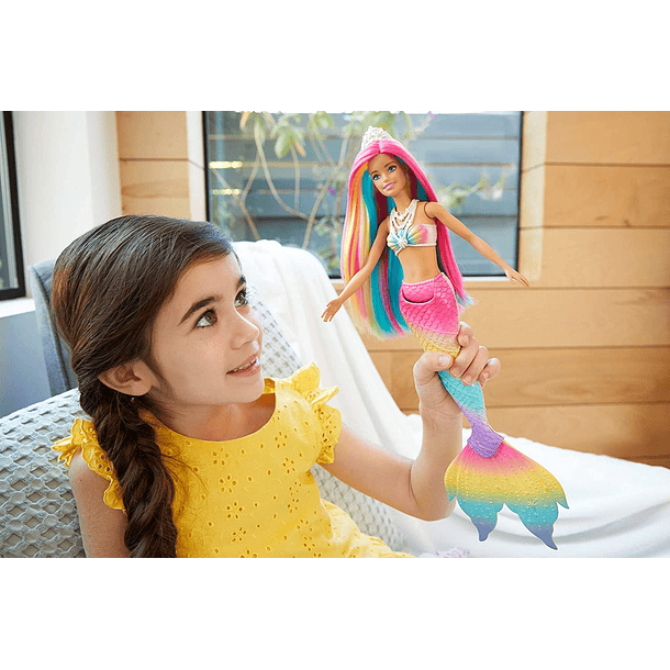 Barbie Sereia Muda de Cor 5