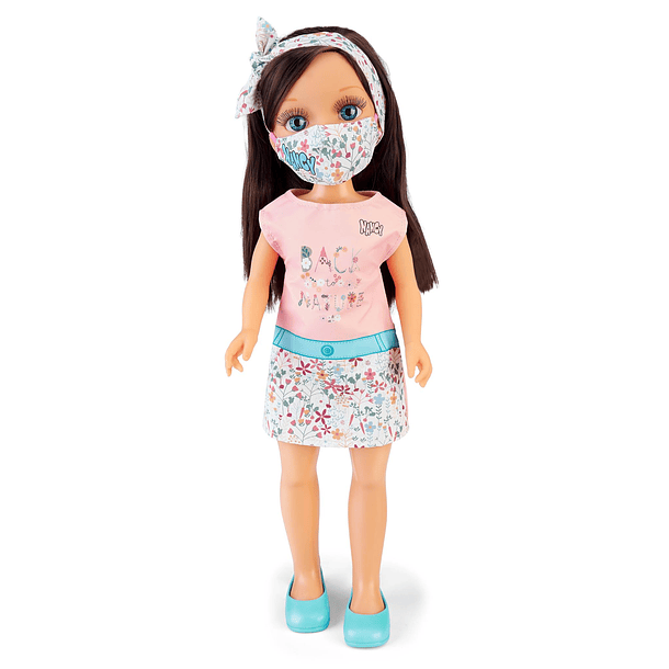 Nancy, Um Dia de Máscara Trendy 2