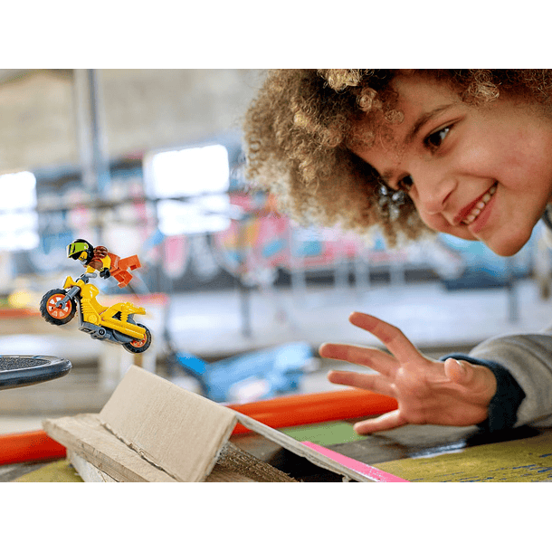 Mota de Acrobacias Demolidoras 6