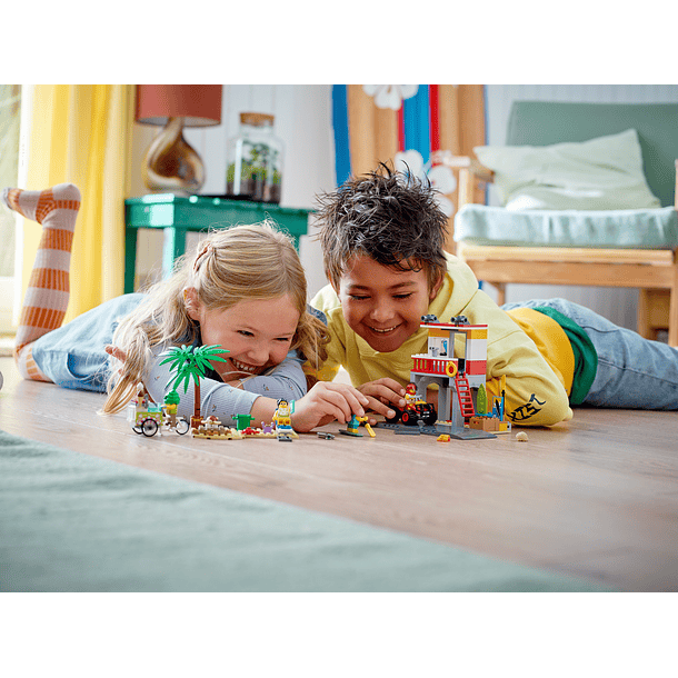 Posto de Nadadores-Salvadores na Praia 3