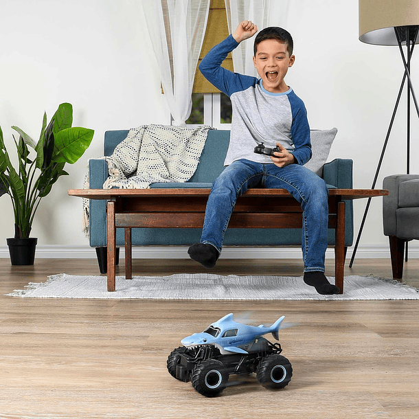 Monster Jam - RC Megalodon 3