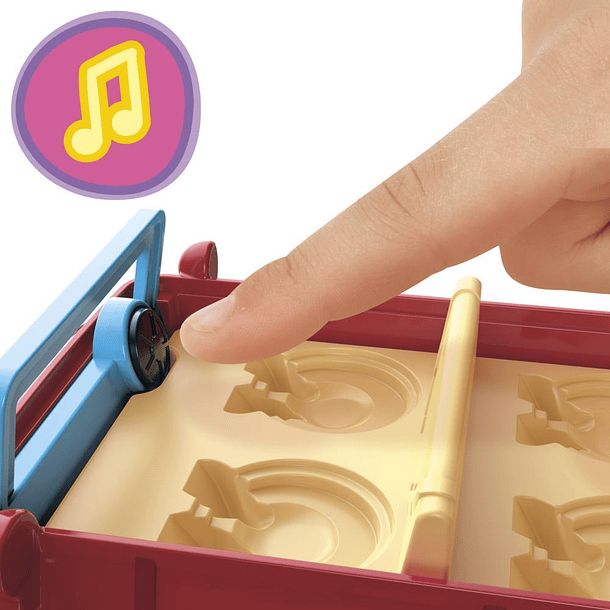 Carro Vermelho da Peppa e sua Família 4