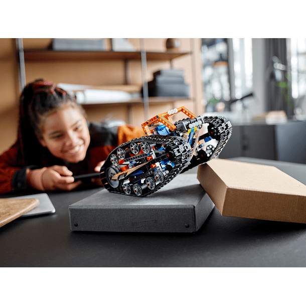 Veículo Transformável Comandado por App RC 5