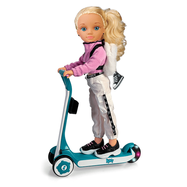 Nancy, Um Dia com a Minha Trotinete 3