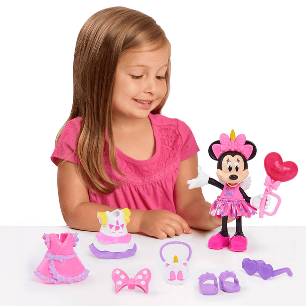 Minnie Fabulous Fashion Doll - Caixa Roxa 3