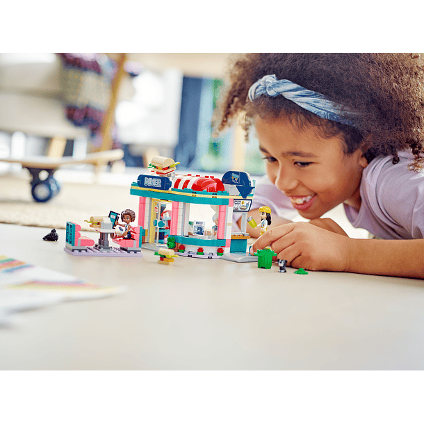 Restaurante do Centro da Cidade de Heartlake 5