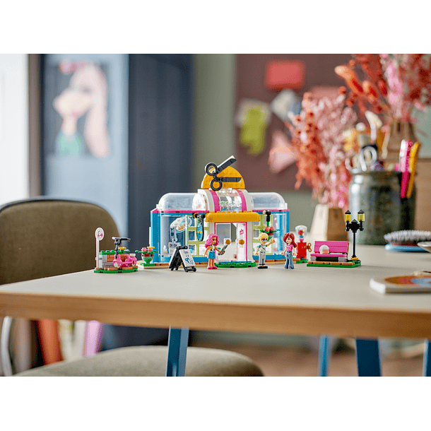 Cabeleireiro de Heartlake 4