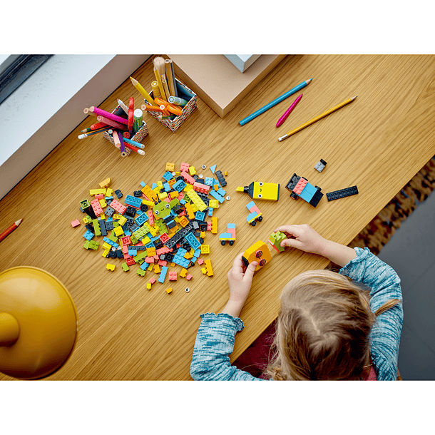 Diversão Criativa em Tons Néon 3