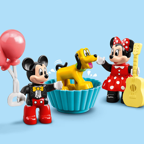 O Comboio de Aniversário do Mickey e da Minnie 5